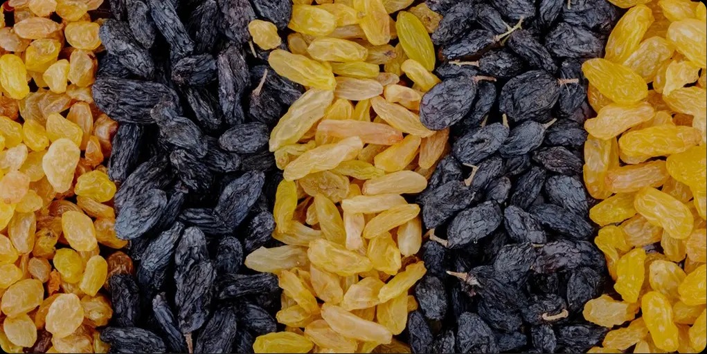 Kishmish vs. Munakka (Manuk): What’s the Difference and Which Is Better?